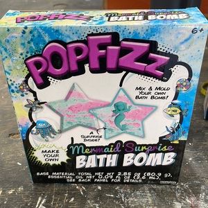 Pop fizz Mermaid SurpriseBath Bomb Maker